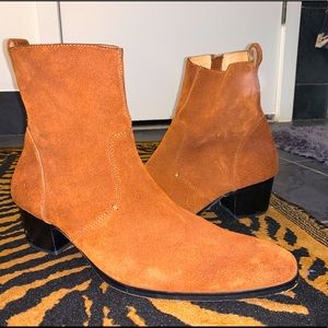 Men’s suede/leather boot cognac color
